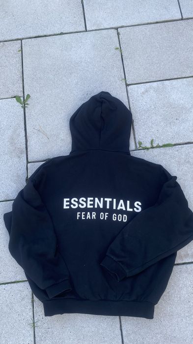 Bluza essentials czarna basic boxy hoodie