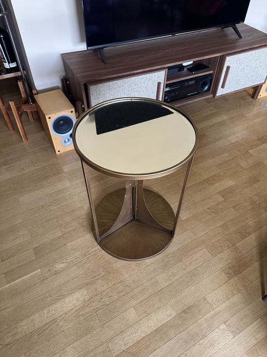 Mesa Lateral em Metal e Espelho da Area