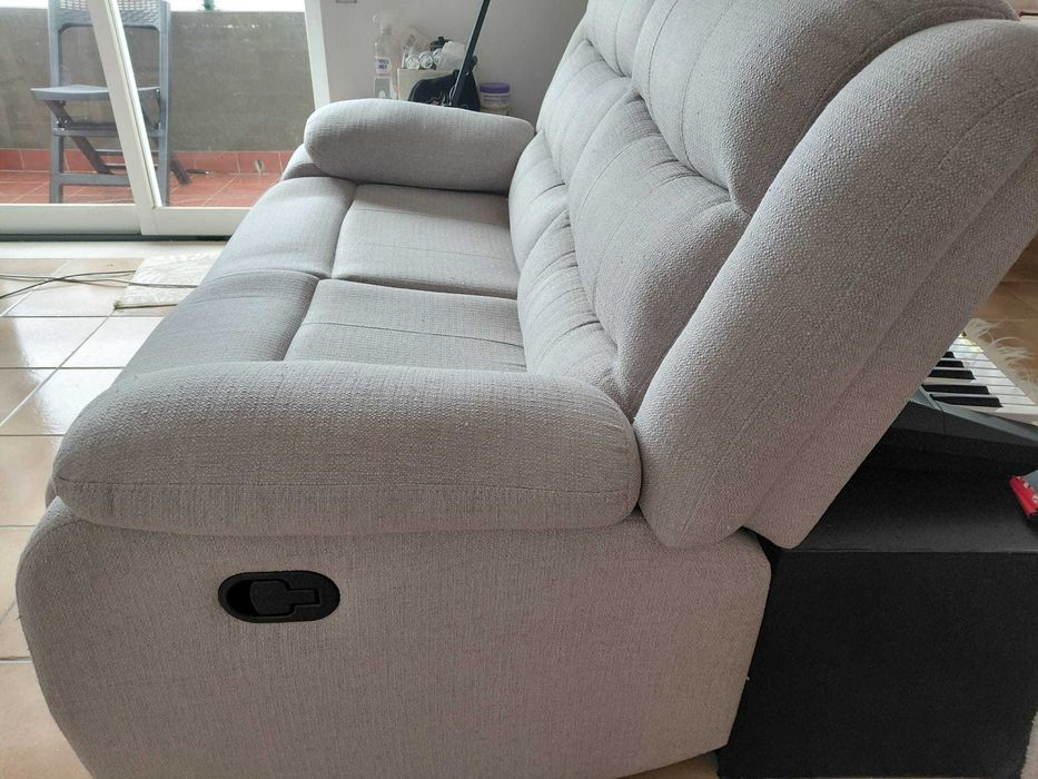 Sofá 2 lugares retráctil