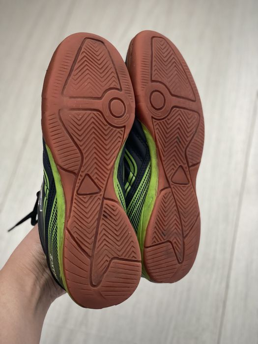 Футзалки Demix для футболу бутси сороконіжки