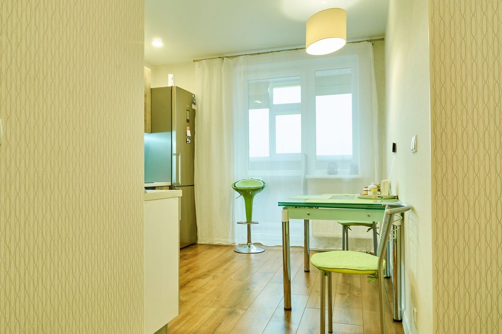 Подобово 1к,м Індустріальна, вул Миру, поруч Автостанція