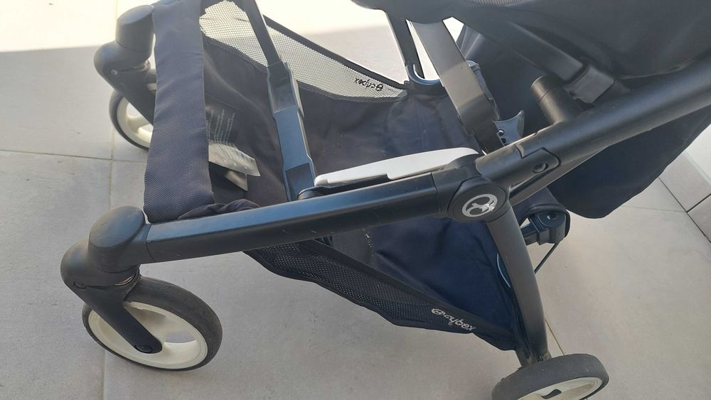 Carrinho de Passeio Cybex Libelle – Cinza + 3 Acessórios