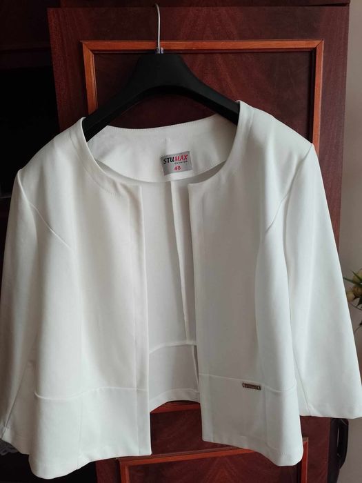 Sprzedam białe bolerko rozmiar 48