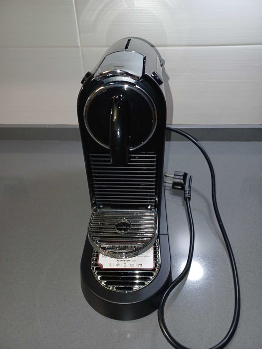 Máquina de Café nova, Marca: Nespresso CitiZ Black