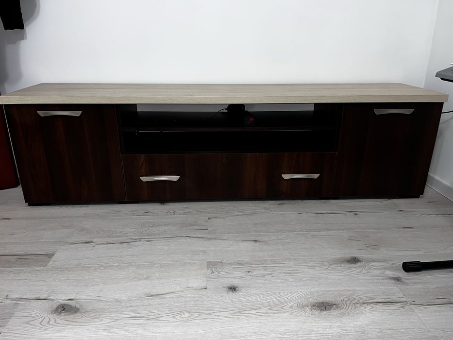 Komoda pod telewizor