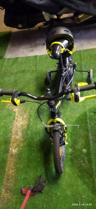 Bicicleta de criança 4 a 6 anos Como Nova