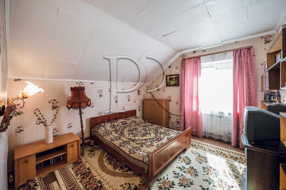 Продаж будинку 218 кв.м. в с. Осикове / Ясногородка, Макарівський район