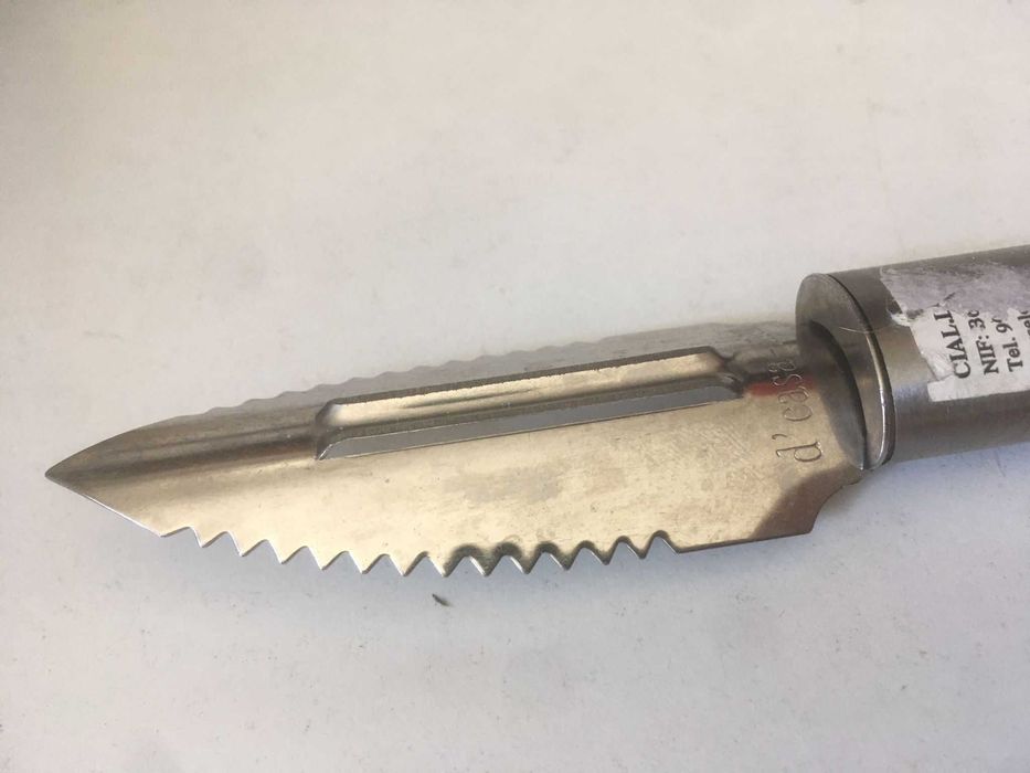 Stainless Steel Peeler64376357831171122