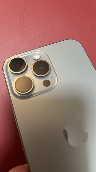 Iphone 16 pro max - ainda na garantia