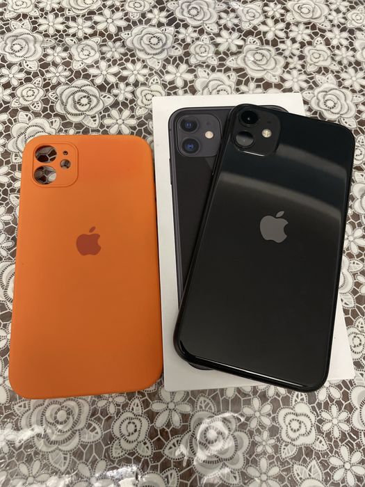 IPhone 11 128 gb комлект идеал