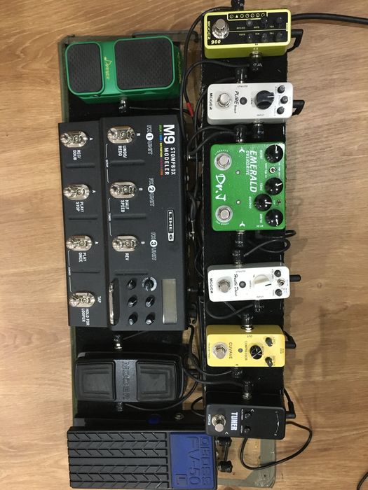 Base pedal board