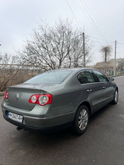 Volkswagen Passat 2006 2.0TDI DSG (140 k.c.)