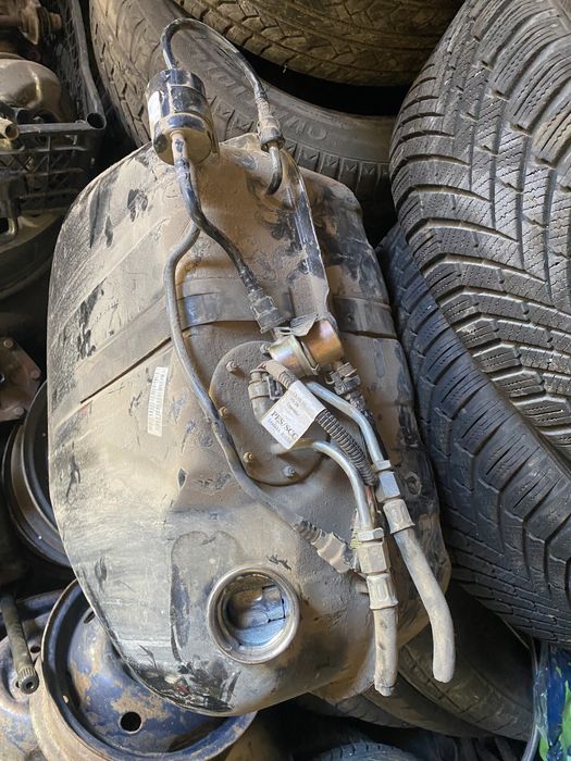 Бак ваз 21073 інжекторний