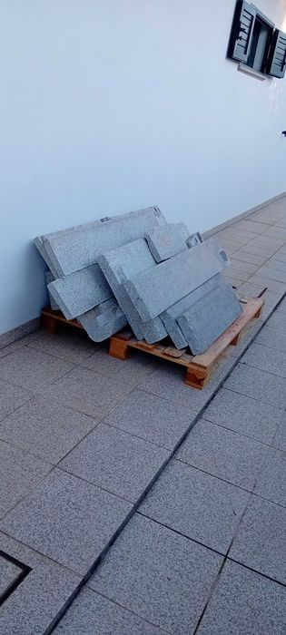 Conjunto de pedras de lareira + laterais em otimo estado