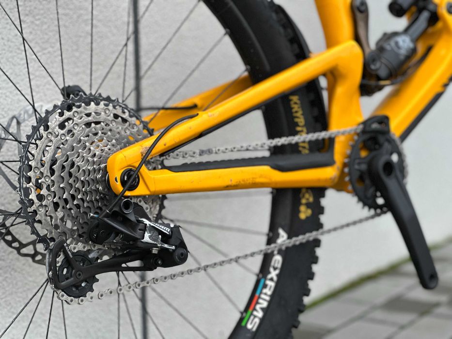 Велосипед Nukeproof Giga 290 Carbon Elite 29" L