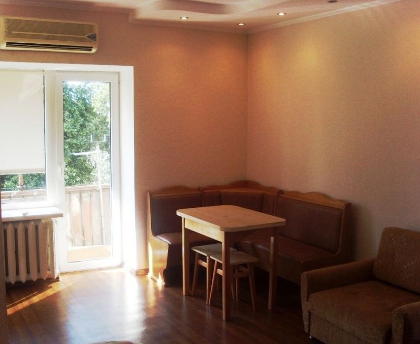 Центр Драмтеатр без посередників