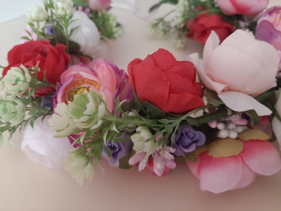 Віночок для дівчинки. Святковий вінок на голову. Віночок під вишиванку