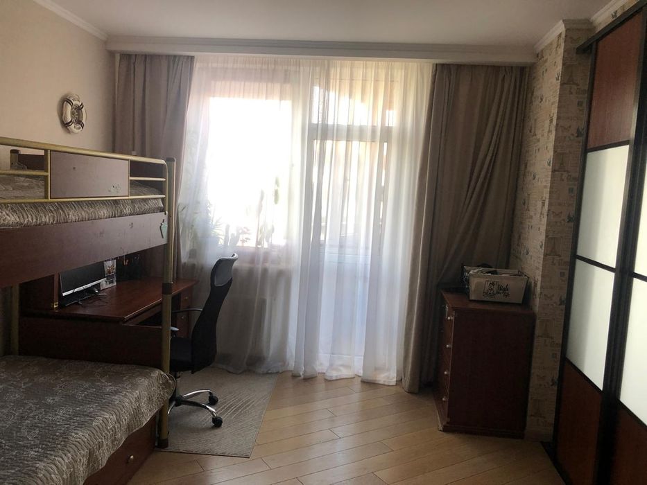 Продам Фірмове Двух ярусне ліжко, гарному стані!