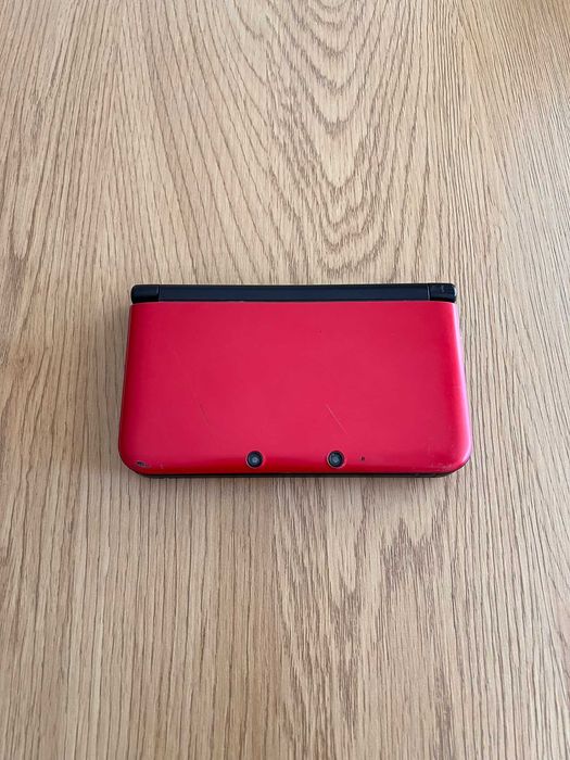 Nintendo 3DS XL Vermelha com 100+ Jogos
