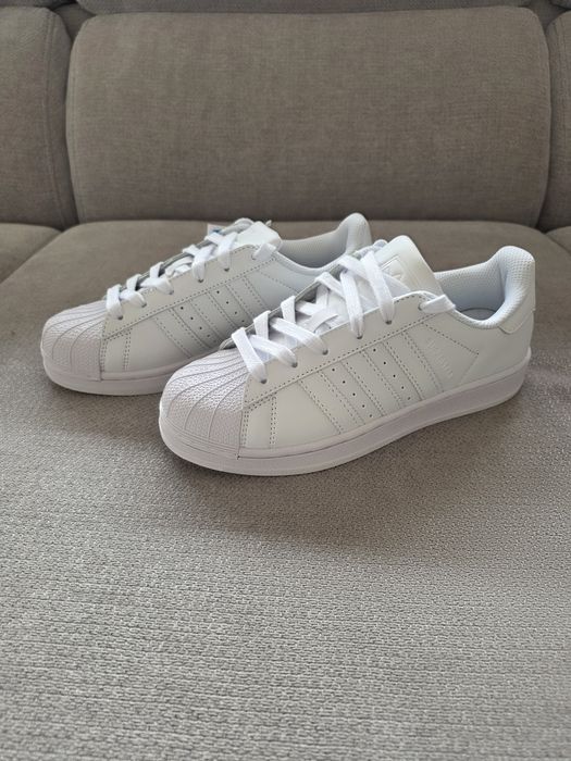 Sapatilhas Adidas Superstar Novas 37 1/3