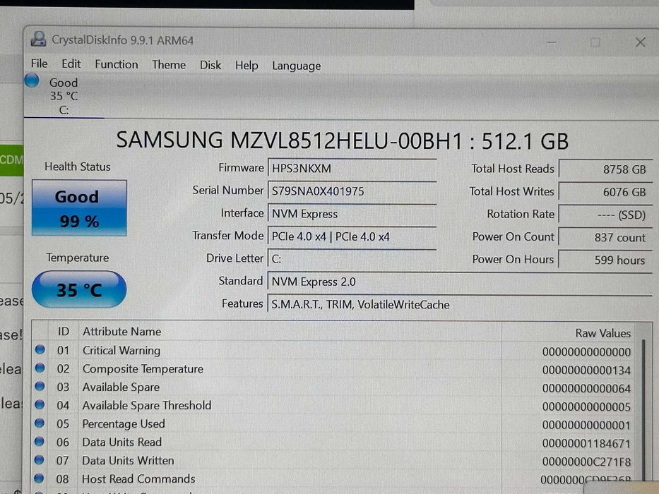 HP OmniBook X 14" 2.2K IPS Snapdragon X Elite (12 ядер) 16 GB LPDDR5 512Gb SSD