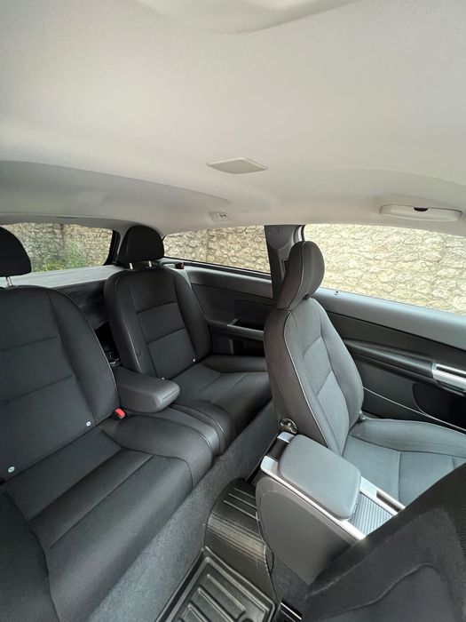 Стильне та рідкісне Volvo C30 DRIVe 2011, 1.6 дизель. 6-ступенева МКПП