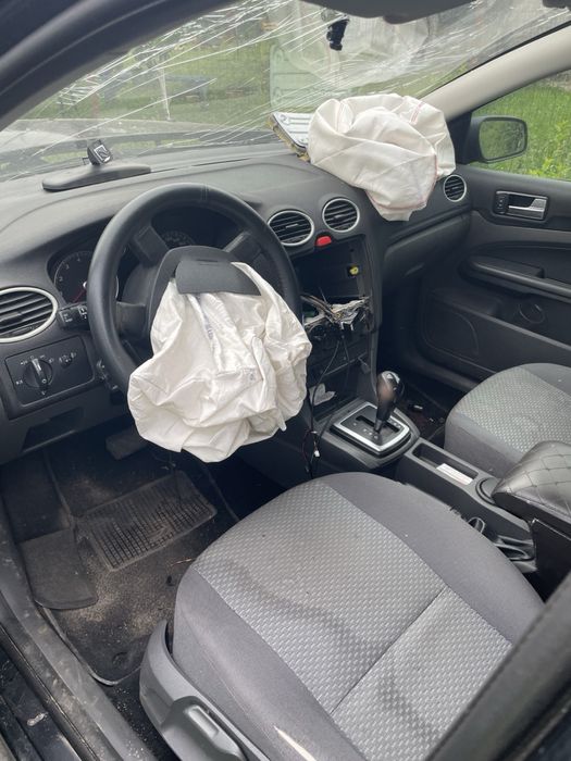Ford Focus 2005 VIN WF04XXWPD45C73008 фото оголошення 2 з 8