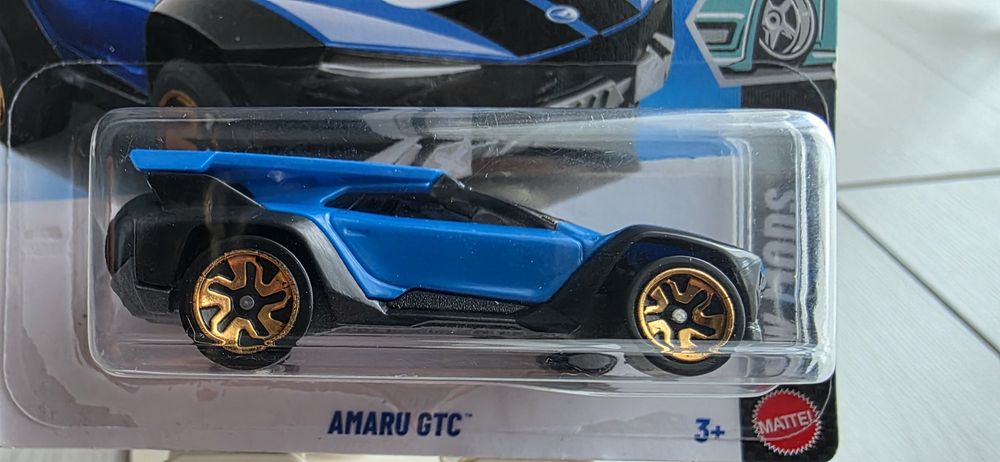 Samochodzik hot weels Amaru gtc