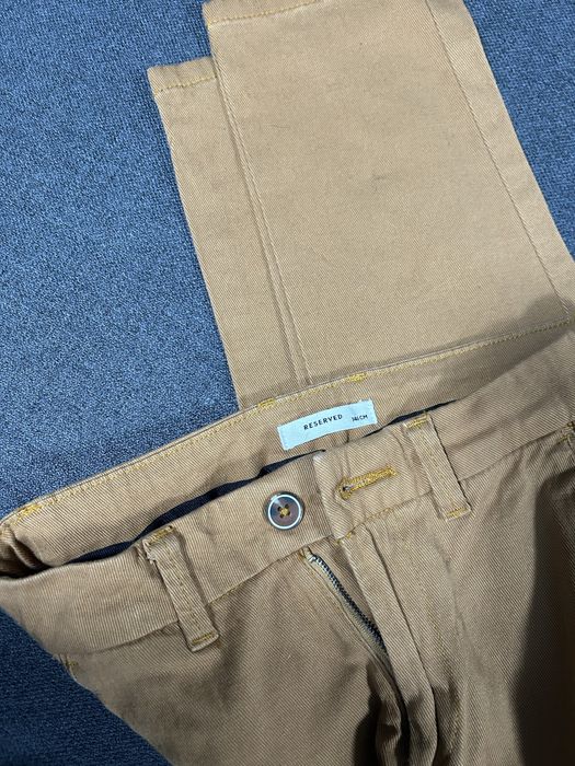 Spodnie jeans 146