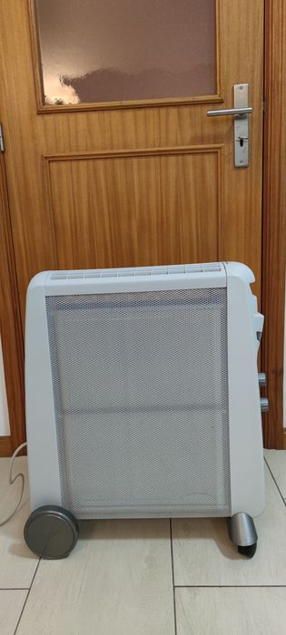 Aquecedor Jata Modelo RD220N Micathermic de 2000W