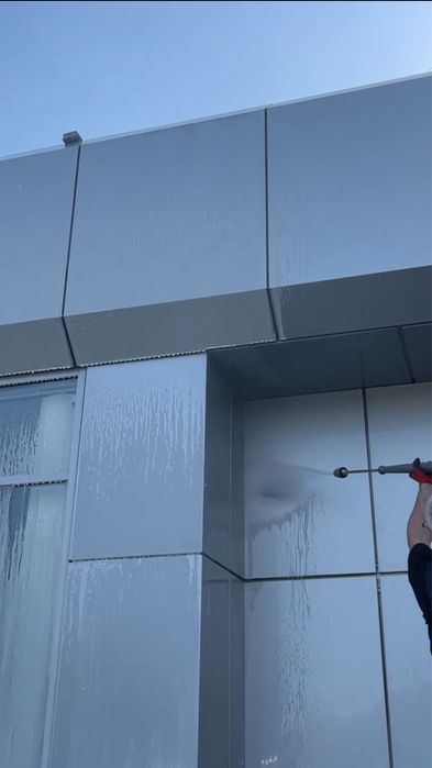 Миття бруківки Ярмолинці | Чистка парканів і фасадів