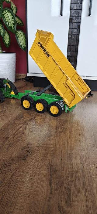 Bruder przyczepa Joskin ogromna