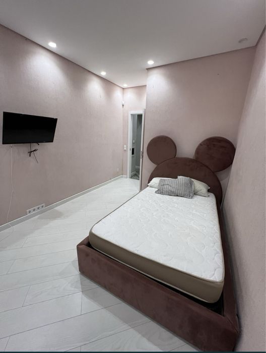 Продам велику 3-х кімнатну квартиру