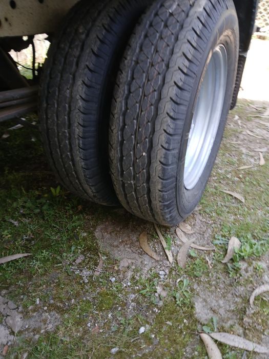 Vendo Ford transit caixa aberta grande em boas condições