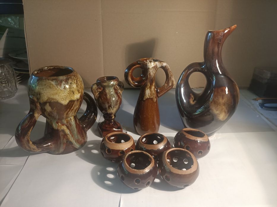Stary  komplet, prawdopodobnie ceramiczny czasy PRL