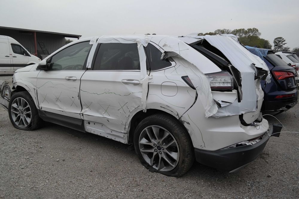 Разборка Форд Едж ШРОТ США. Запчасти б/у FORD EDGE USA в наличии