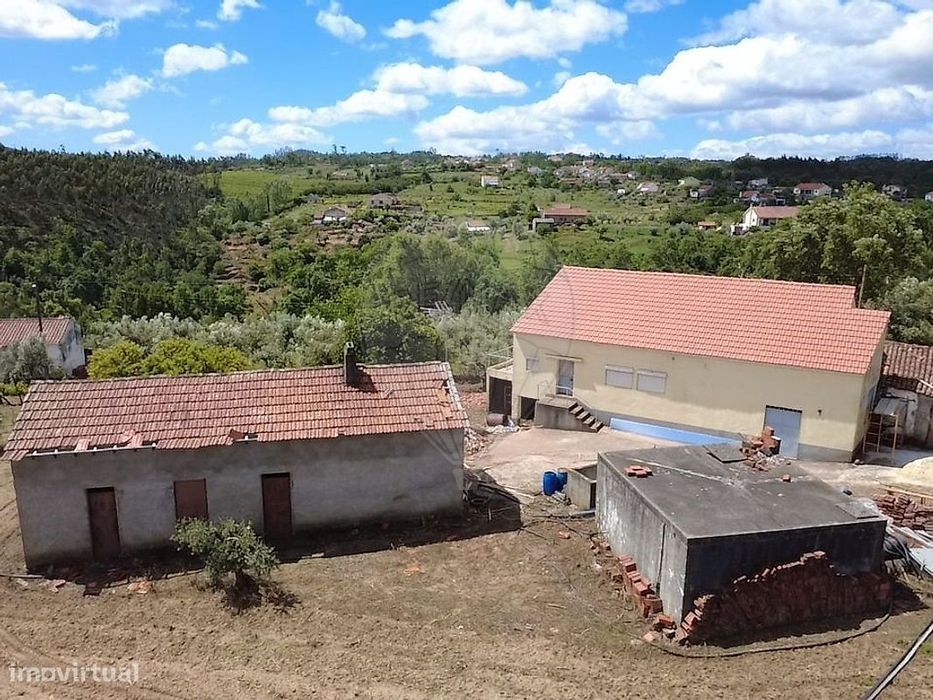 Moradia T2 para venda