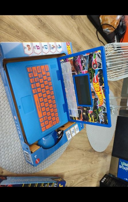 Laptop hotweels nowy oryginalnie zapakowany