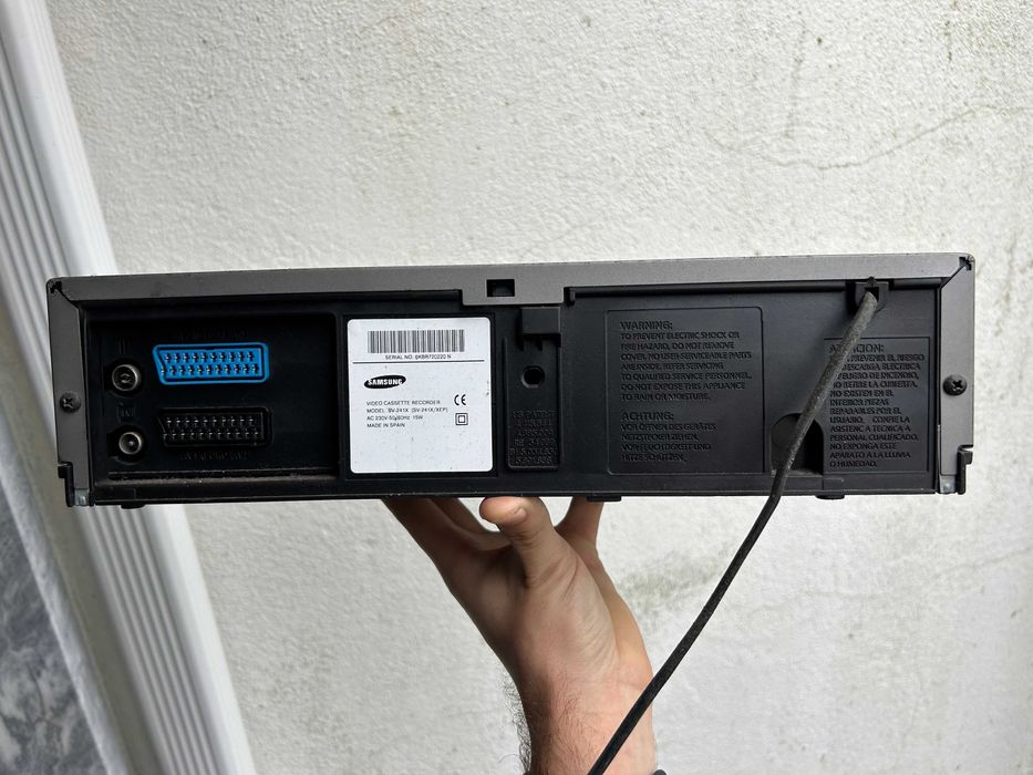 Samsung + Philips VHS Players64354150679555122