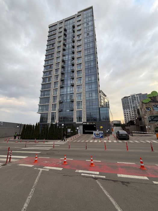 Продаж паркомісця, ЖК "Новопечерські Липки", Верхогляда, 11б,11в