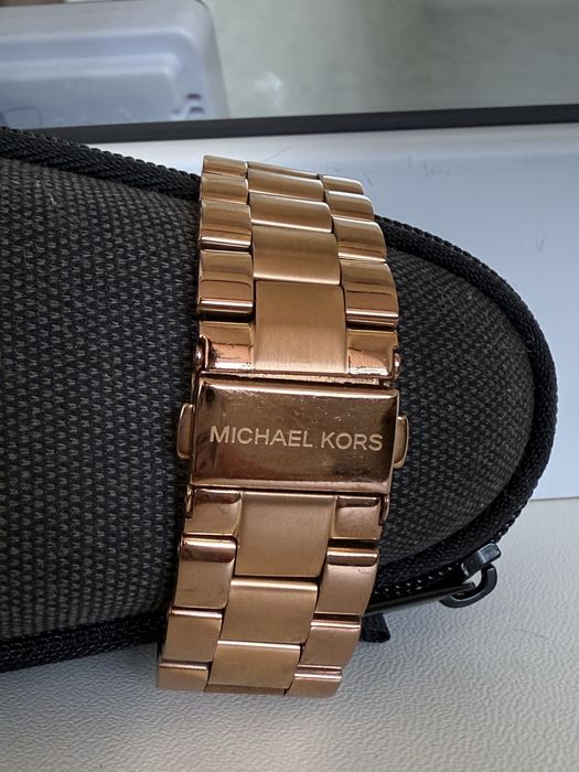 Жіночі  часи Michael Kors MK3336