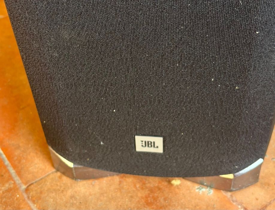2 colunas  JBL excelente som