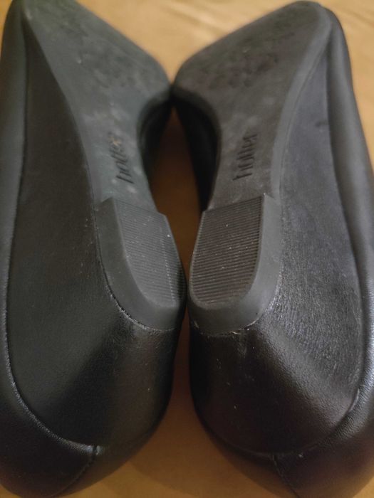 Buty baleriny półbuty Hotter r. 41 jak nowe