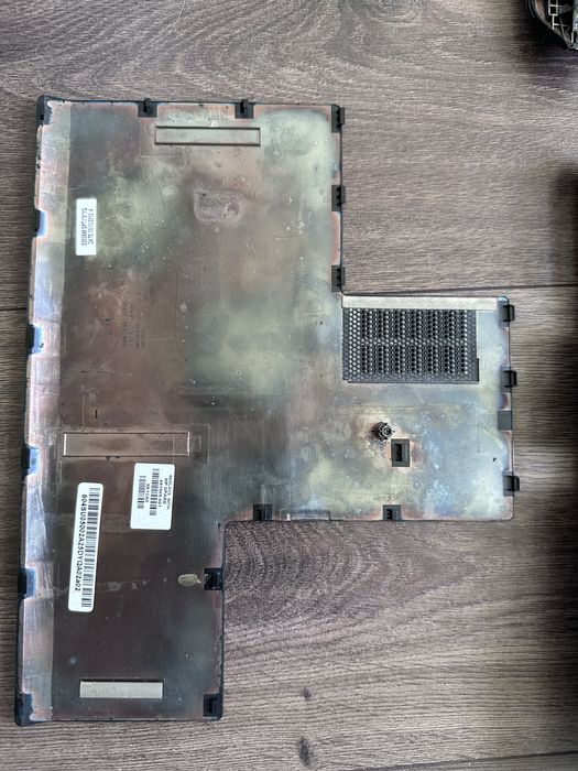 Корпус і екран HP ENVY dv7-7252er