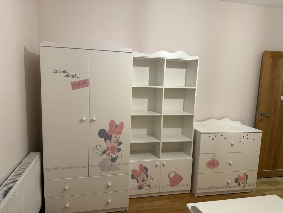 MEBLIK Minnie Mouse – CAŁY POKÓJ! Szafa, 2 komody, biurko, regał