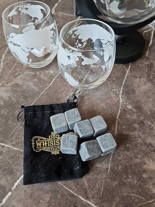 Zestaw do Whisky Szklanki Kamienie Pudełko Karafka Na Prezent + GRATIS