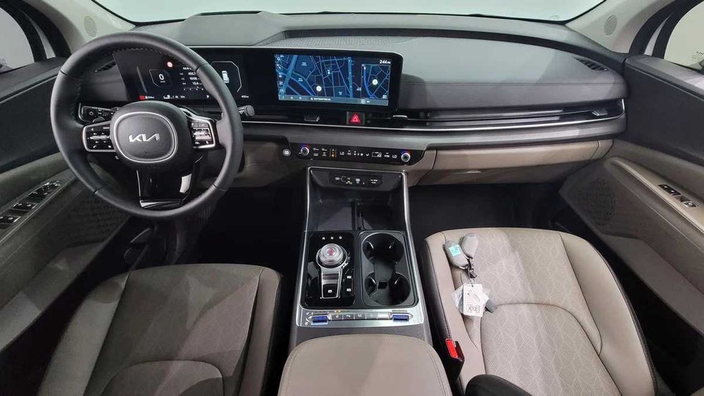 2024 Kia Carnival 2.2 дизель