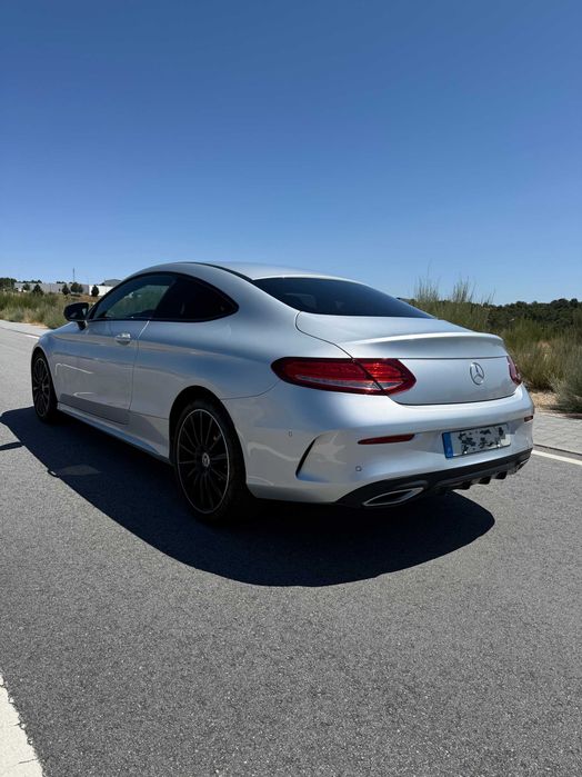 Mercedes-Benz C 250 d  Coupé AMG Line