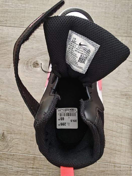 Nowe adidasy Nike 29.5