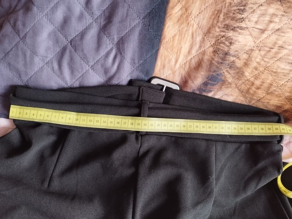 Spodnie damskie materiałowe, lejące 42XL